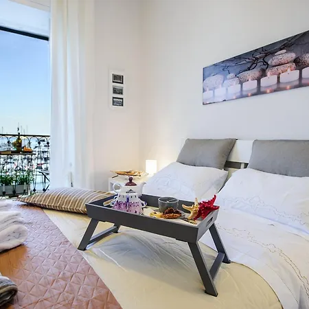 Apartament Margherita's *